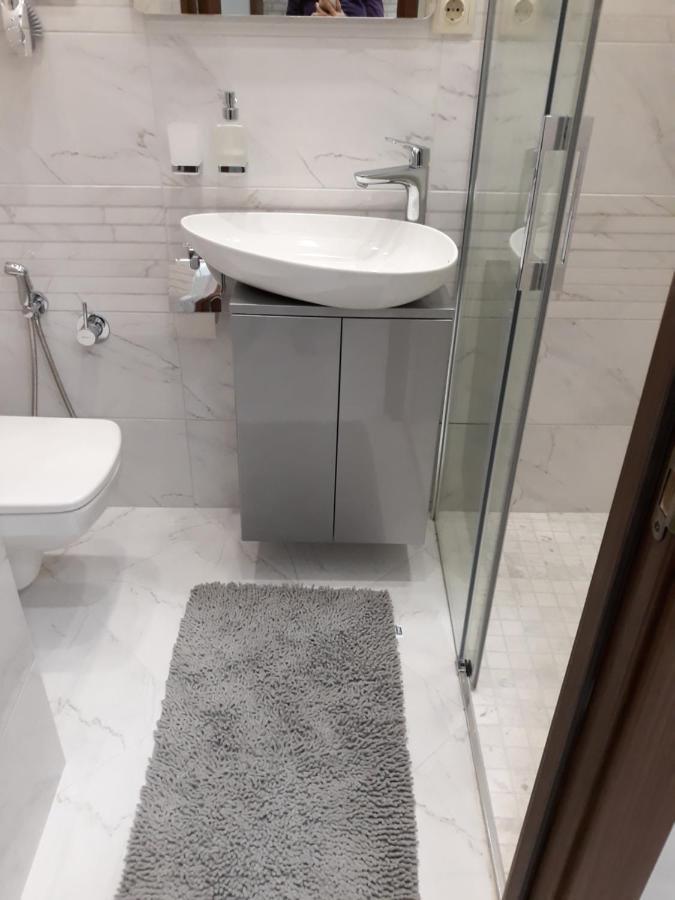 Апартаменты Rynok 25 Elite Lviv Center Экстерьер фото